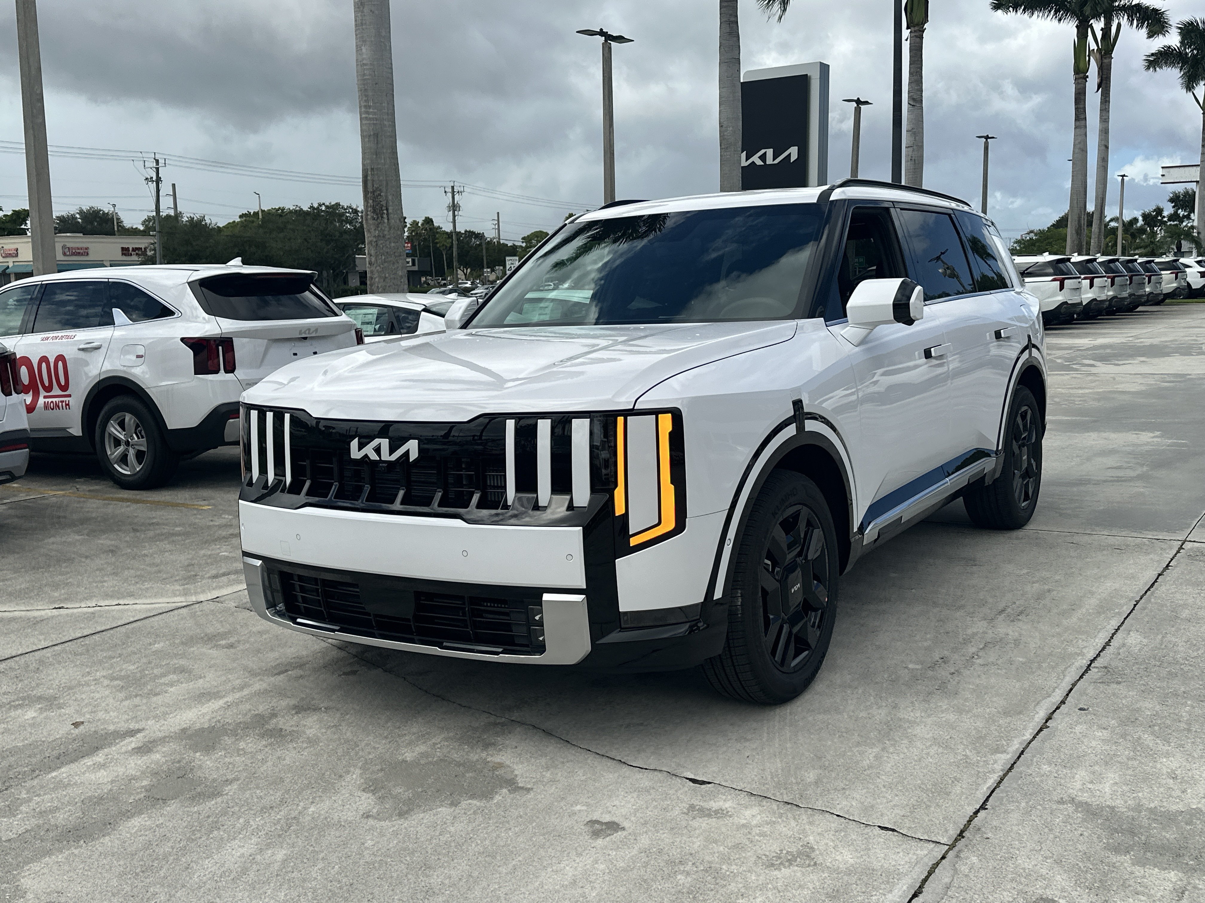 New 2027 Kia Telluride SX Prestige AWD/4WD image 2