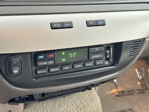 Used 2008 Mercury Grand Marquis LS image 16