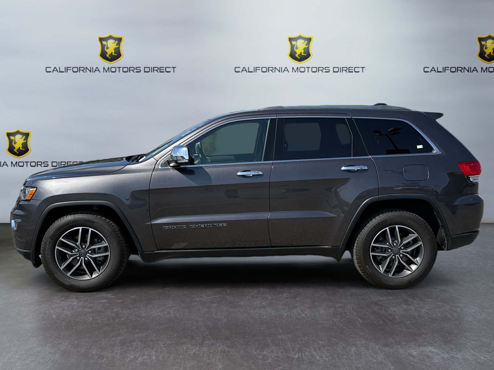 Used 2019 Jeep Grand Cherokee Limited RWD image 2