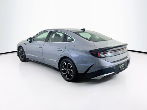 Used 2024 Hyundai Sonata SEL FWD image 5