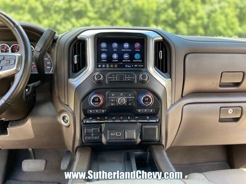 Used 2021 Chevrolet Silverado 1500 LTZ w/ LTZ Premium Package AWD/4WD image 33