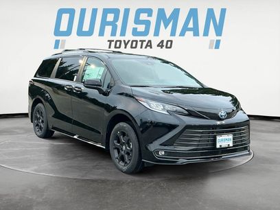 New 2025 Toyota Sienna XLE Woodland Edition