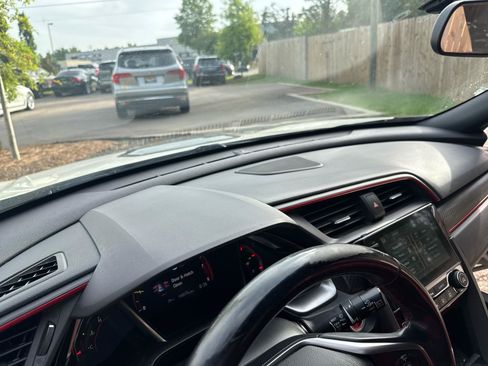 Used 2019 Honda Civic Type R image 10