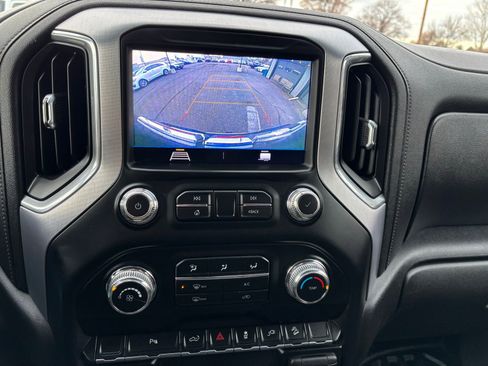 Used 2021 GMC Sierra 2500 SLE image 31