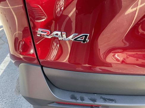 Used 2023 Toyota RAV4 LE image 19