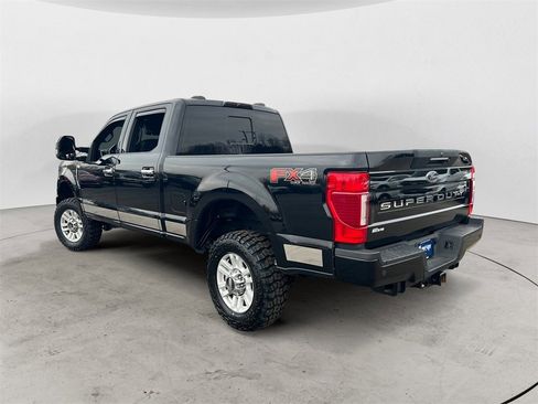 Used 2022 Ford F350 Lariat w/ Lariat Ultimate Package image 4