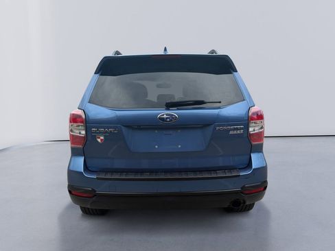 Used 2016 Subaru Forester 2.5i Touring w/ Popular Package #2 AWD/4WD image 4