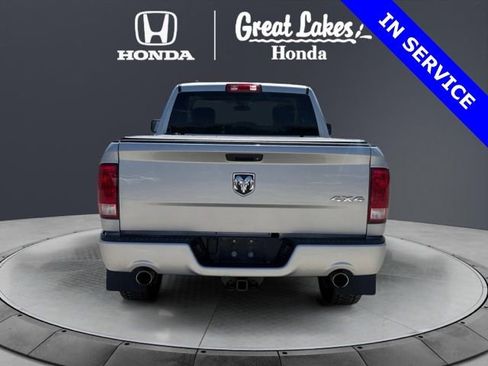 Used 2018 RAM 1500 Express w/ Express Value Package AWD/4WD image 5