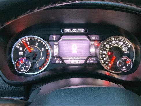 Used 2019 RAM 2500 Laramie image 24