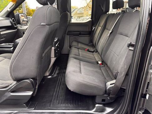 Used 2017 Ford F150 XL w/ Equipment Group 101A Mid AWD/4WD image 19