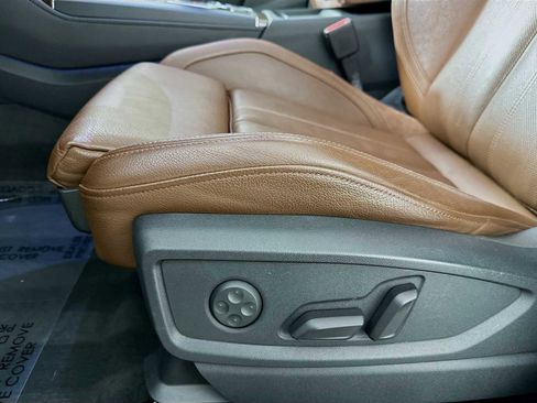 Used 2019 Audi Q5 2.0T Premium Plus w/ Premium Plus Package image 18