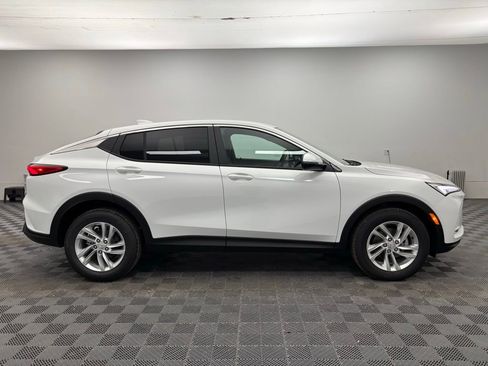 New 2026 Buick Envista Preferred image 4