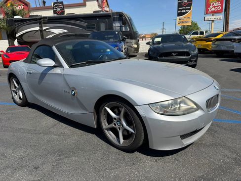 Used 2006 BMW Z4 3.0si image 1