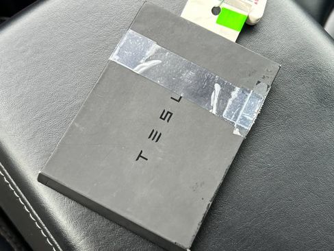 Used 2020 Tesla Model Y Long Range image 27