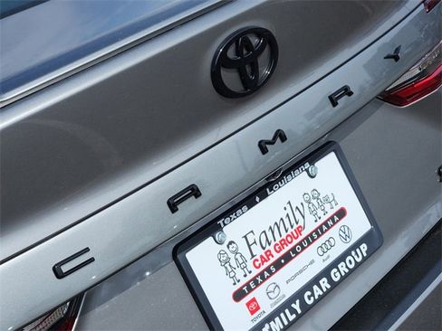 New 2026 Toyota Camry SE image 8