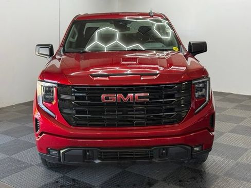 Used 2024 GMC Sierra 1500 Elevation AWD/4WD image 4