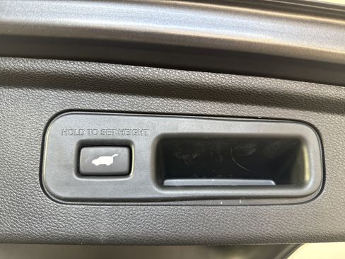 Certified 2024 Honda Odyssey Touring image 26