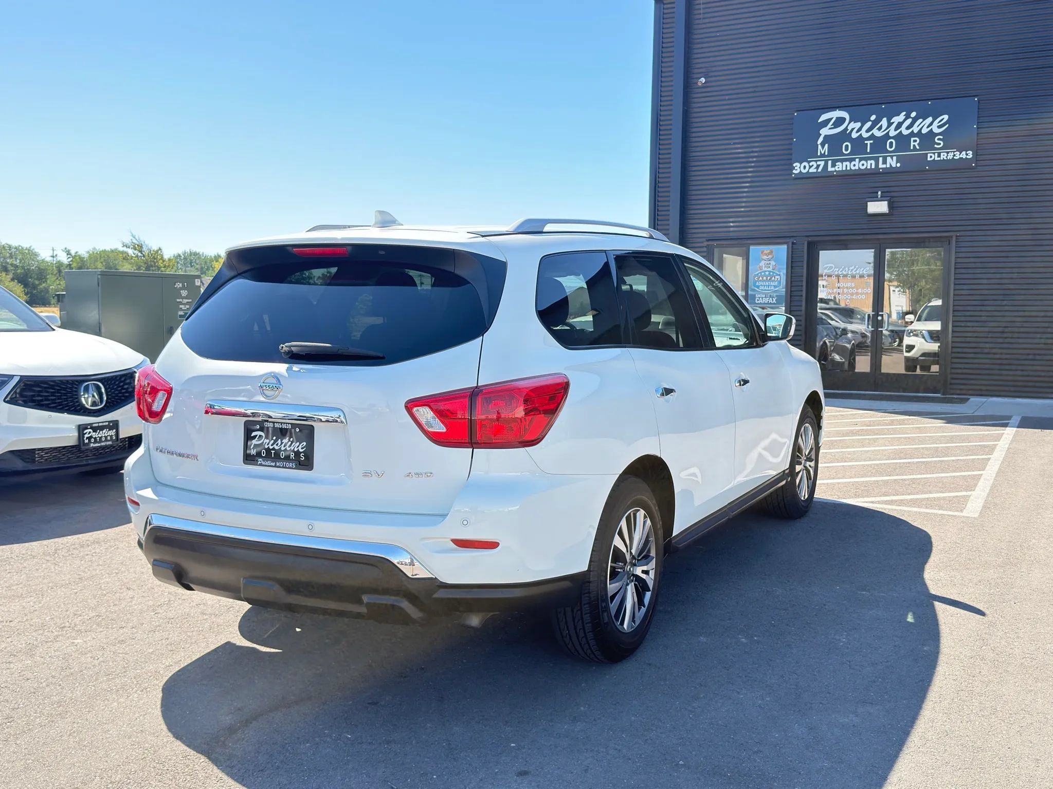 Used 2020 Nissan Pathfinder SV AWD/4WD image 5