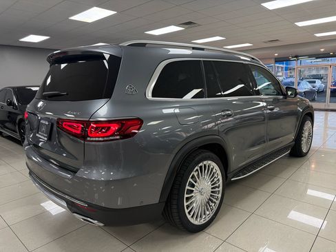 Used 2020 Mercedes-Benz GLS 450 4MATIC image 2