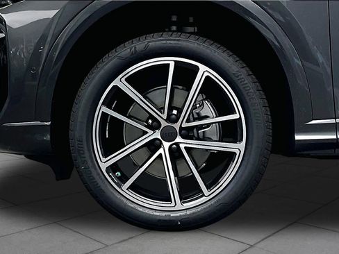 New 2026 Audi Q5 Premium Plus AWD/4WD image 11