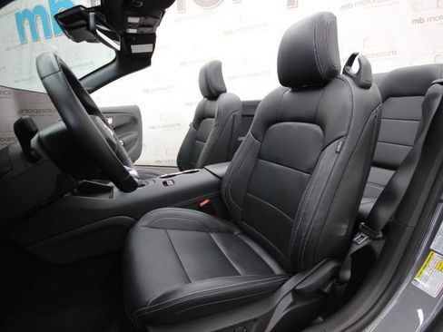 Used 2025 Ford Mustang Premium image 15