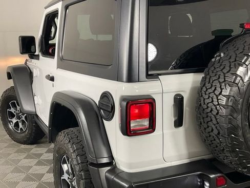 Used 2022 Jeep Wrangler Rubicon AWD/4WD image 30