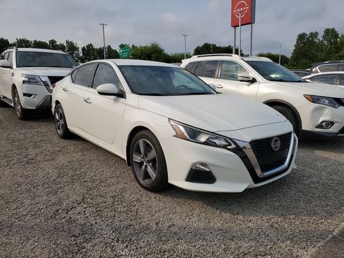 Used 2020 Nissan Altima 2.5 S FWD image 21