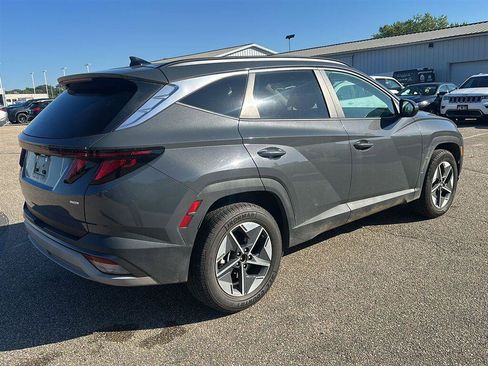 Used 2025 Hyundai Tucson SEL AWD/4WD image 5