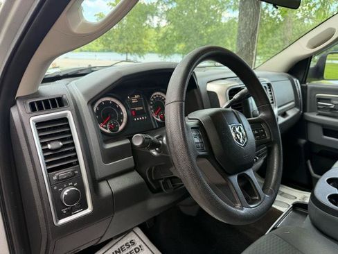 Used 2017 RAM 2500 SLT AWD/4WD image 16