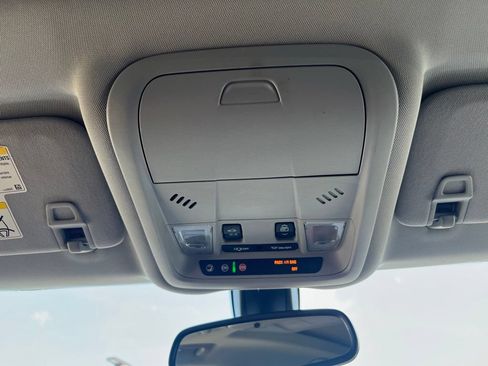 Used 2019 GMC Terrain SLE w/ Driver Convenience Package AWD/4WD image 36