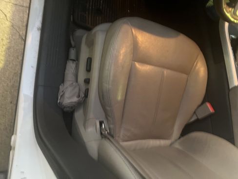 Used 2014 Ford Edge SEL w/ Equipment Group 205A image 11