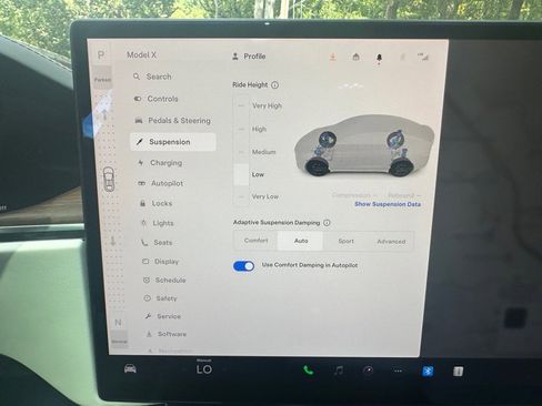 Used 2022 Tesla Model X image 35