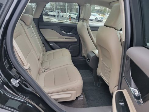 Certified 2023 Lincoln Corsair Reserve w/ Equipment Group 201A image 19