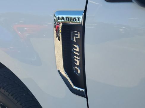Used 2021 Ford F250 Lariat w/ Lariat Ultimate Package image 8