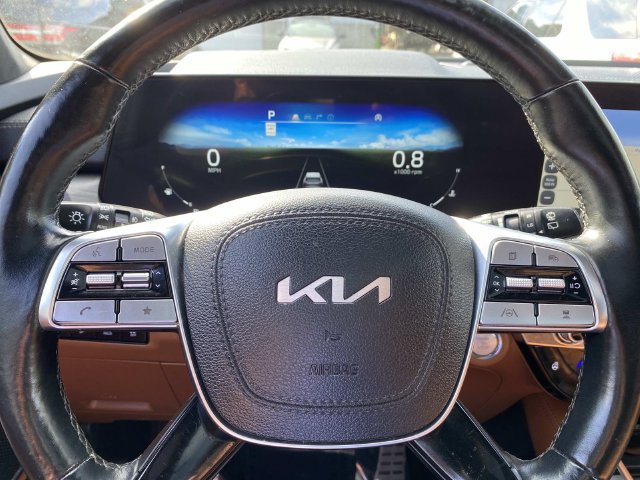 Used 2024 Kia Telluride SX Prestige X-Pro AWD/4WD image 15