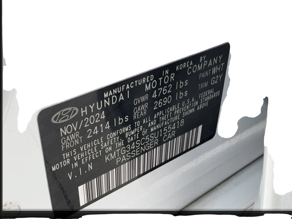 Used 2025 Genesis G70 2.5T RWD image 53