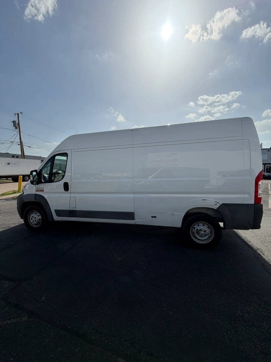 Used 2018 RAM ProMaster 2500 w/ Interior Convenience Group FWD image 6