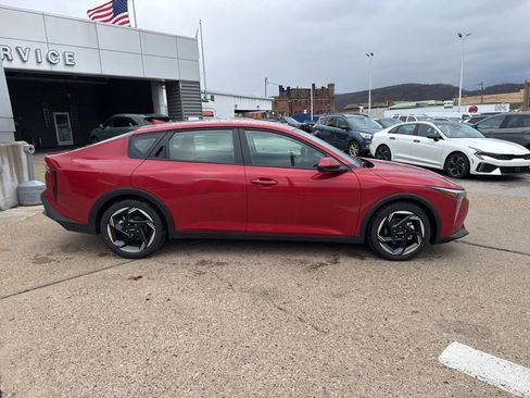 New 2025 Kia K4 GT-Line Turbo FWD image 8