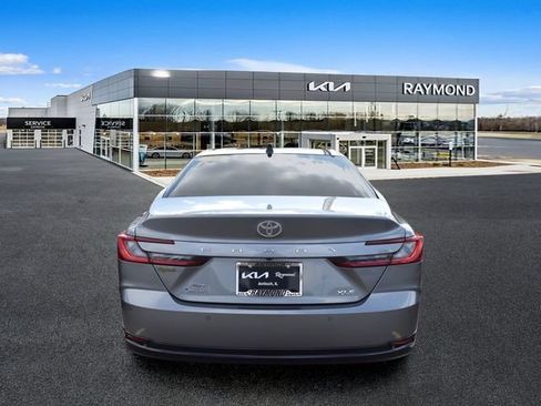 Used 2026 Toyota Camry XLE w/ Premium Plus Package AWD/4WD image 4