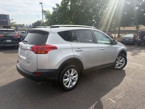 Used 2015 Toyota RAV4 Limited w/ Technology Package AWD/4WD image 4