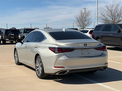 Used 2019 Lexus ES 350 F Sport w/ Accessory Package 2 image 7