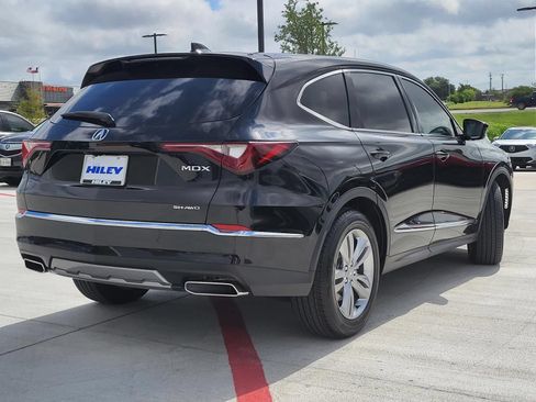 Used 2026 Acura MDX SH-AWD image 5
