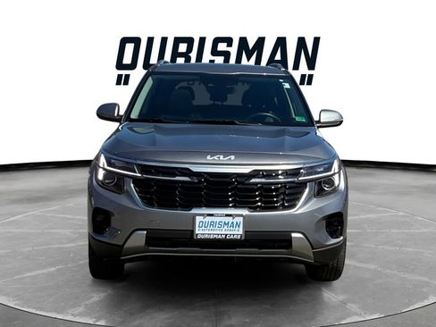 Certified 2025 Kia Seltos EX w/ EX Sunroof Package image 8