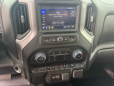 Used 2024 Chevrolet Silverado 1500 Custom Trail Boss w/ LPO, Dark Essentials Package image 20