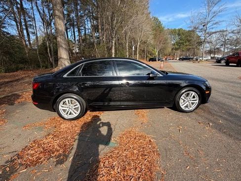 Used 2017 Audi A4 2.0T Premium image 16