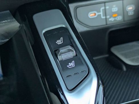 New 2026 Kia Sorento SX Prestige AWD/4WD image 24
