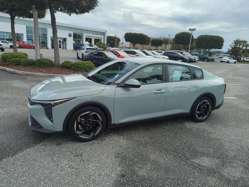 Used 2025 Kia K4 EX FWD image 13