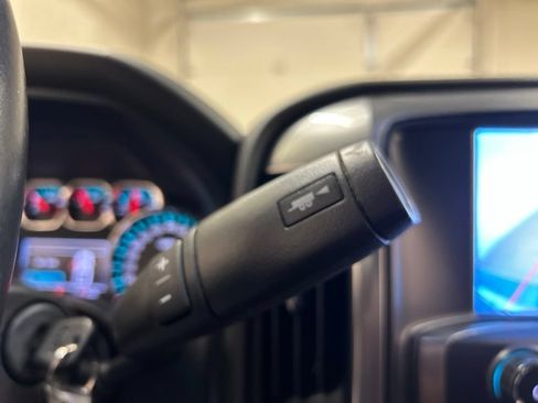 Used 2017 Chevrolet Silverado 1500 LT w/ All Star Edition AWD/4WD image 23