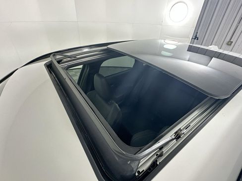 Used 2025 BMW X1 xDrive28i image 25