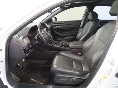 Used 2023 Honda Accord Sport image 13